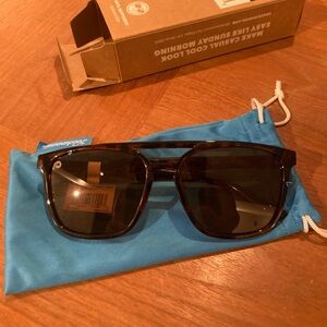 Knockaround Brightsides NWT avaitor sunglasses